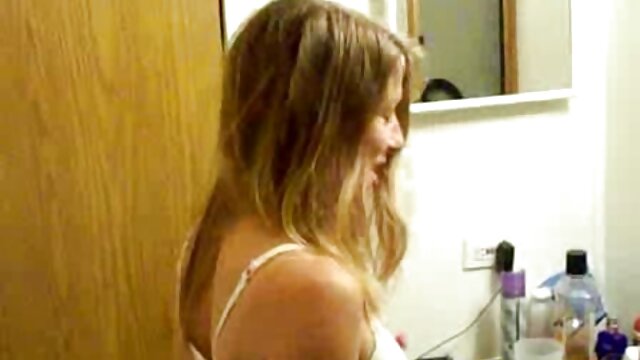 BRAZZERS Steamy سكس اتش دي مترجم Roomie FFM 3some w Blidfolded الفتى